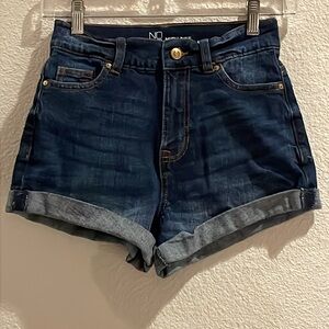 No Boundaries short shots. Size 1